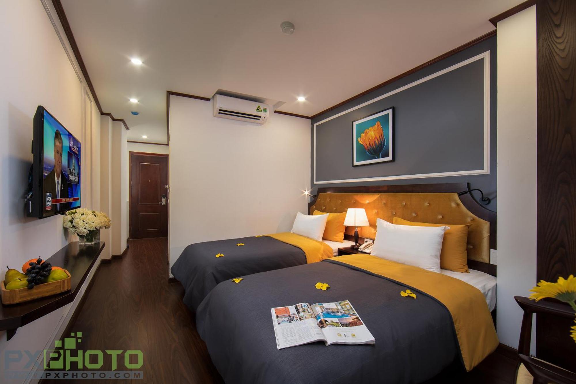 Mayflower Hotel- Central Old Quarter — Fotos 1